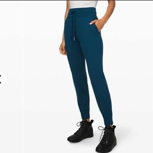 Lululemon ready to rulu jogger